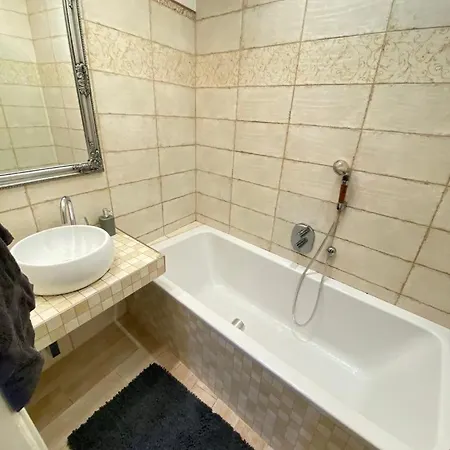 Apartamento Zizkov Vol.2