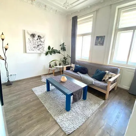 Apartamento Zizkov Vol.2