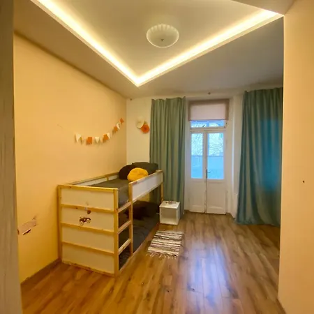 Zizkov Vol.2 Apartment Prag